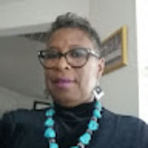 Meet your Posher, Deborah